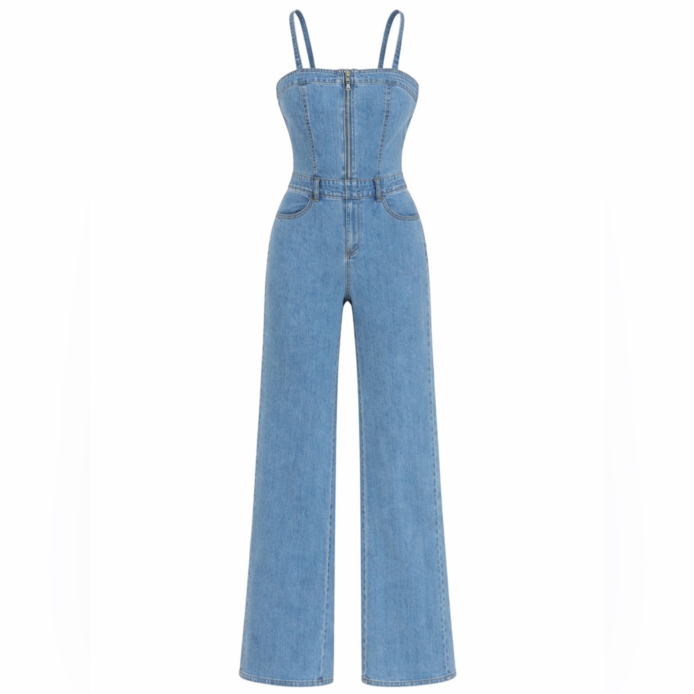 GU Light Wash Denim Wide Leg Jumpsuit Women’s Large Preowned
